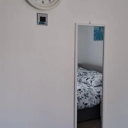 Spacious 3 Bed 2 Baths Free Wifi Location Дом отдыха Мидлсбро